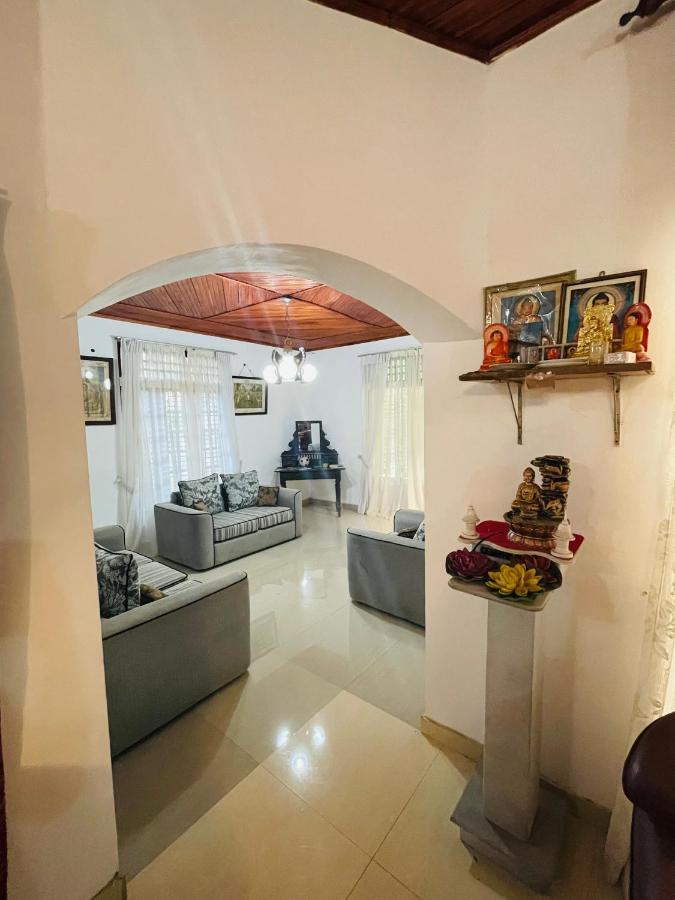 Mangala Lodge คูรูเนกาลา ภายนอก รูปภาพ